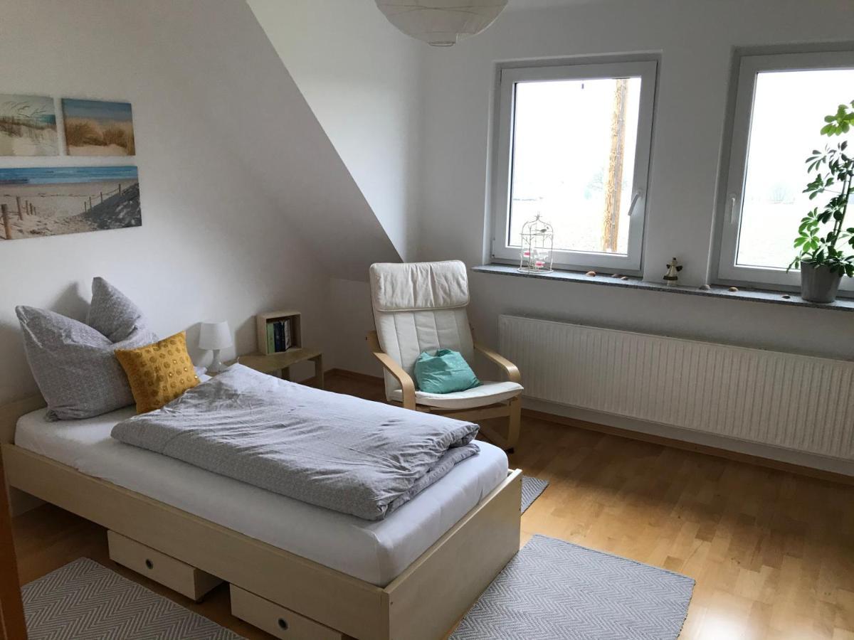 Kleine Auszeit Mit Aussicht Velbert Toenisheide Apartamento Exterior foto