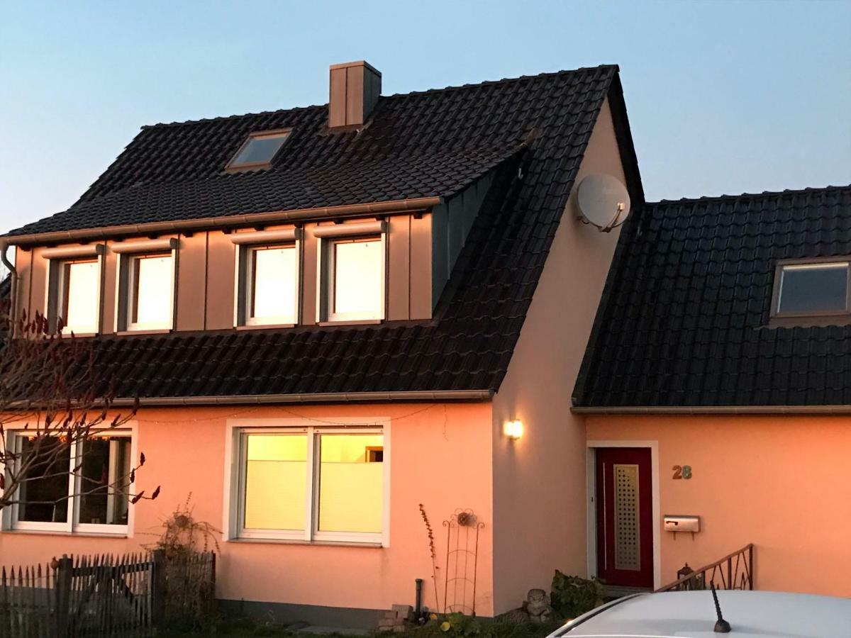 Kleine Auszeit Mit Aussicht Velbert Toenisheide Apartamento Exterior foto