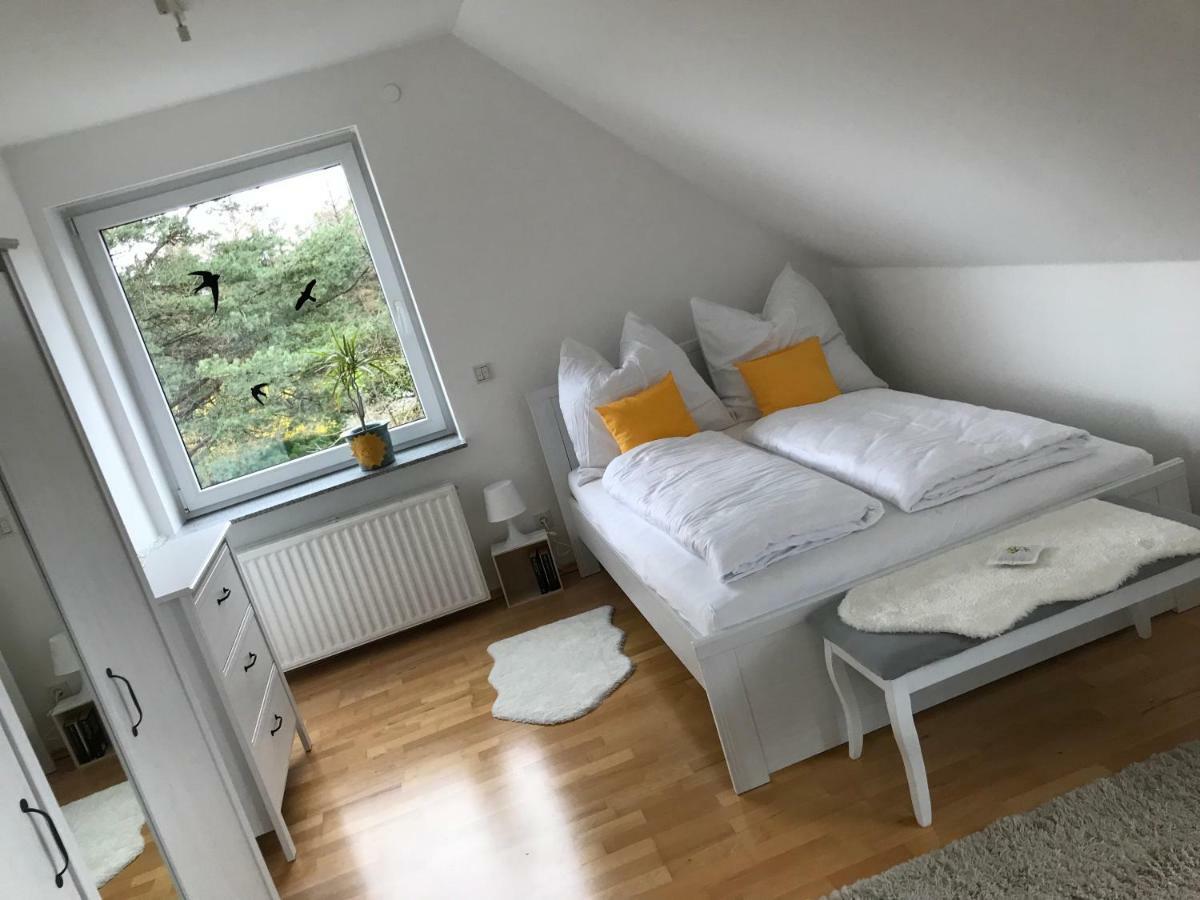 Kleine Auszeit Mit Aussicht Velbert Toenisheide Apartamento Exterior foto